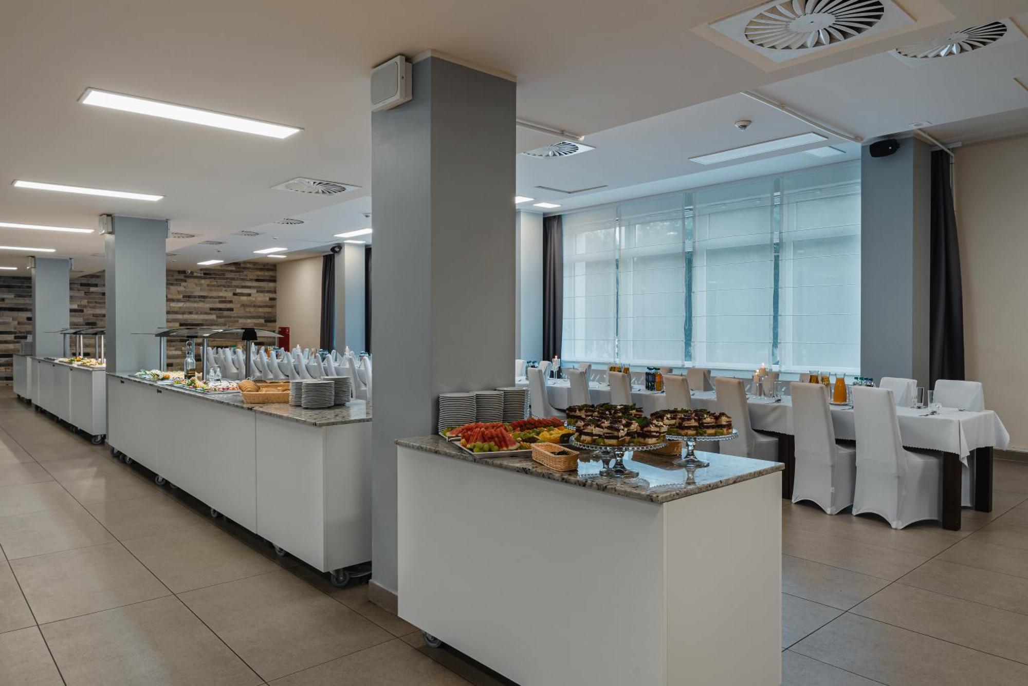 Osrodek Delfin Rewita Hotel Jurata Ngoại thất bức ảnh