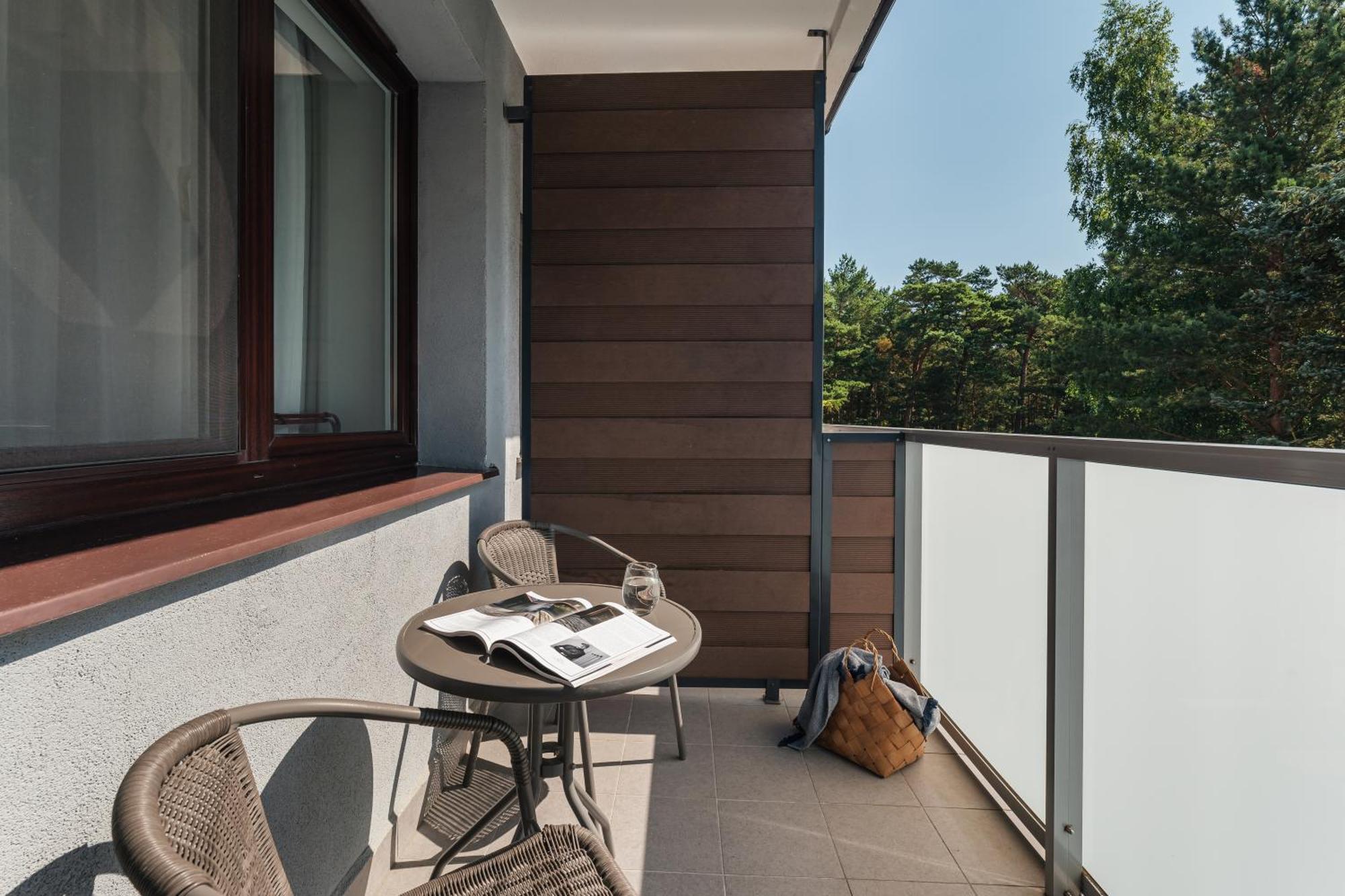 Osrodek Delfin Rewita Hotel Jurata Ngoại thất bức ảnh